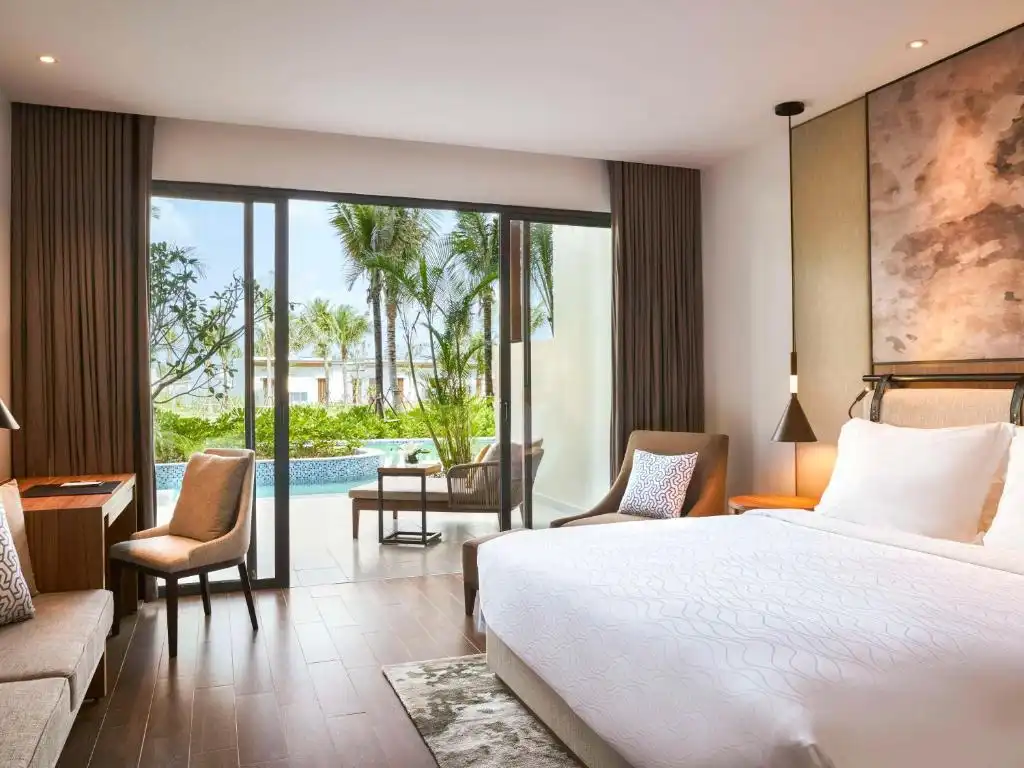 Mövenpick Resort Waverly Phu Quoc
