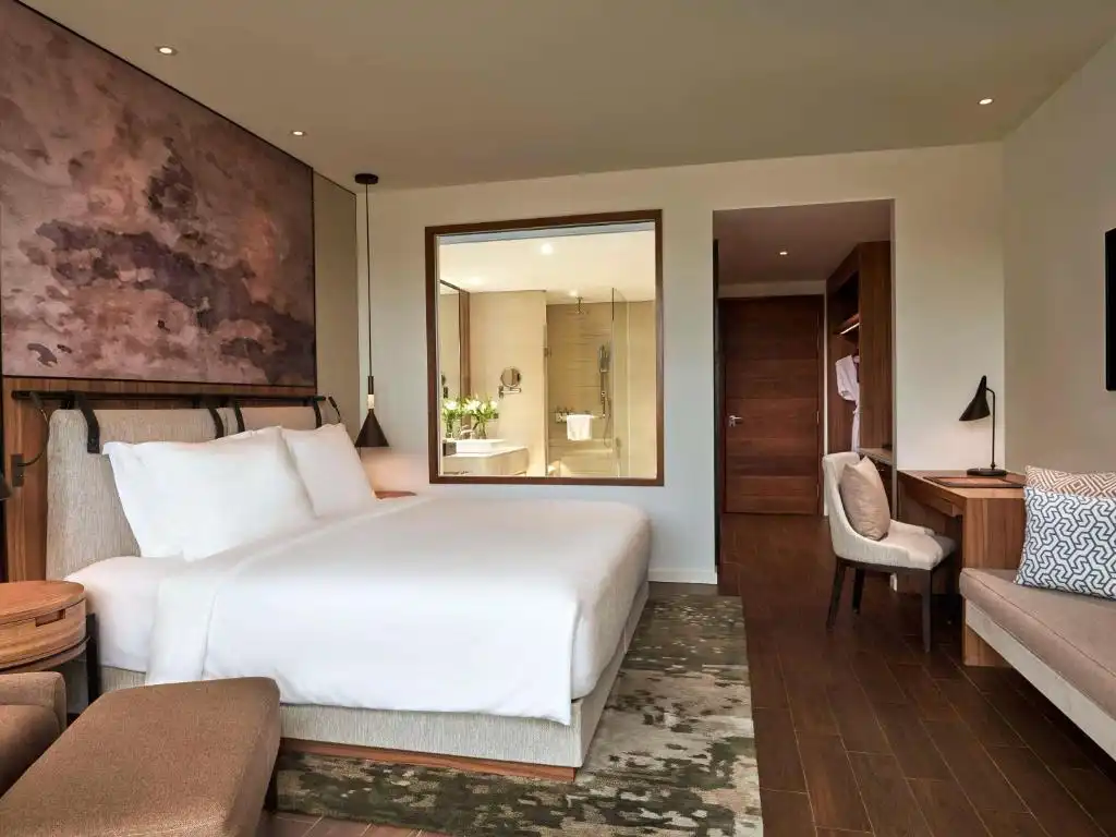 Mövenpick Resort Waverly Phu Quoc