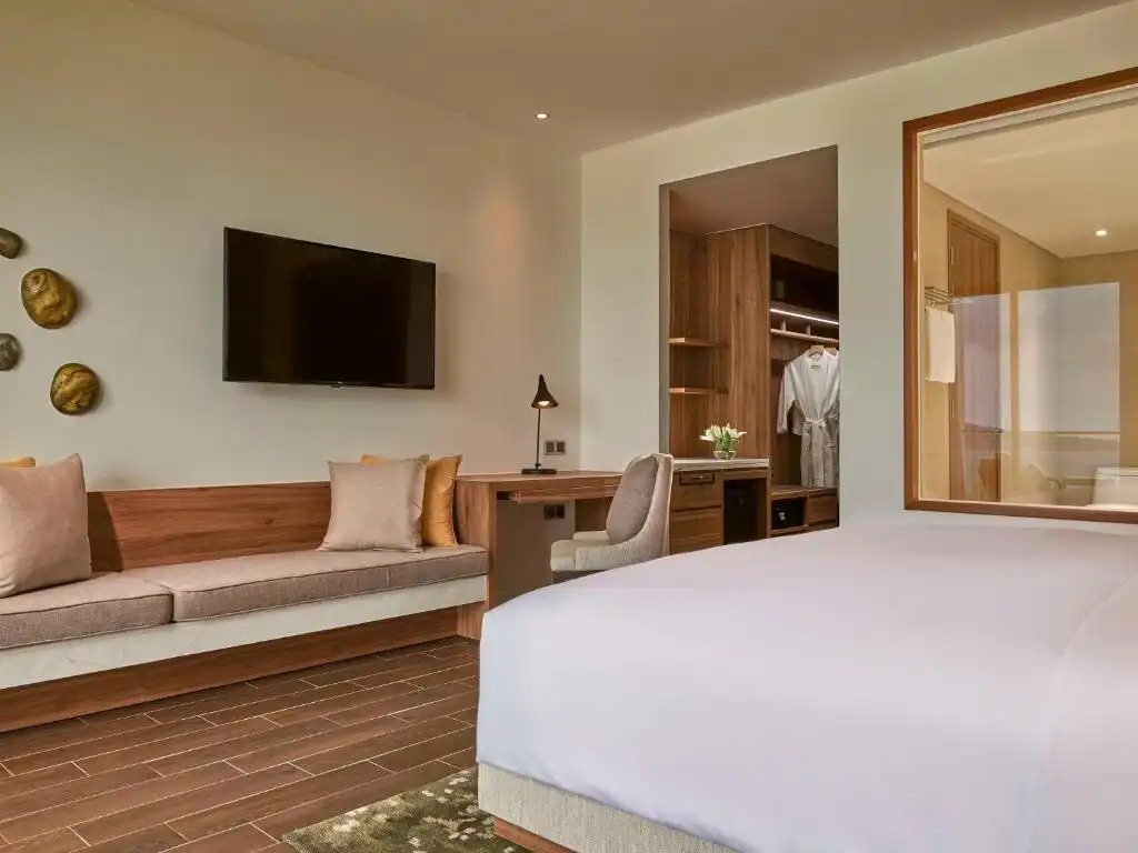 Mövenpick Resort Waverly Phu Quoc
